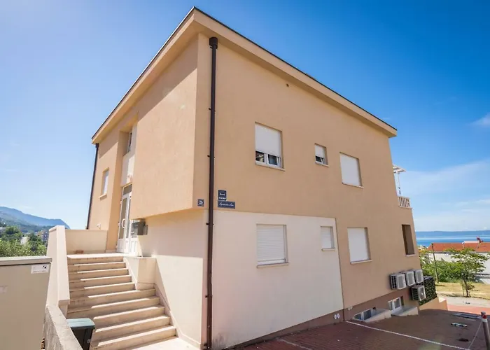 Lidija 2 ماكارسكا