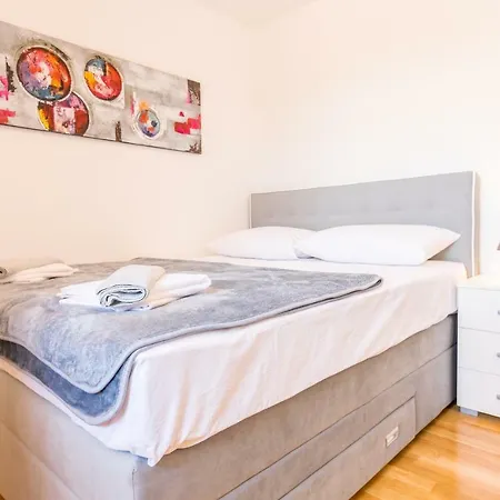 Lidija 2 דירה מאקרסקה